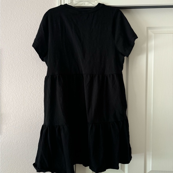 Old Navy Tiered Mini Swing Dress, size XL, black, has pockets! - Picture 2 of 3
